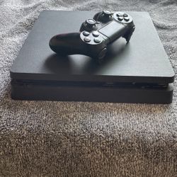 PS4 Slim