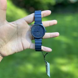 Uri Minkoff Nørrebro Men's Watch, 40mm blue watch