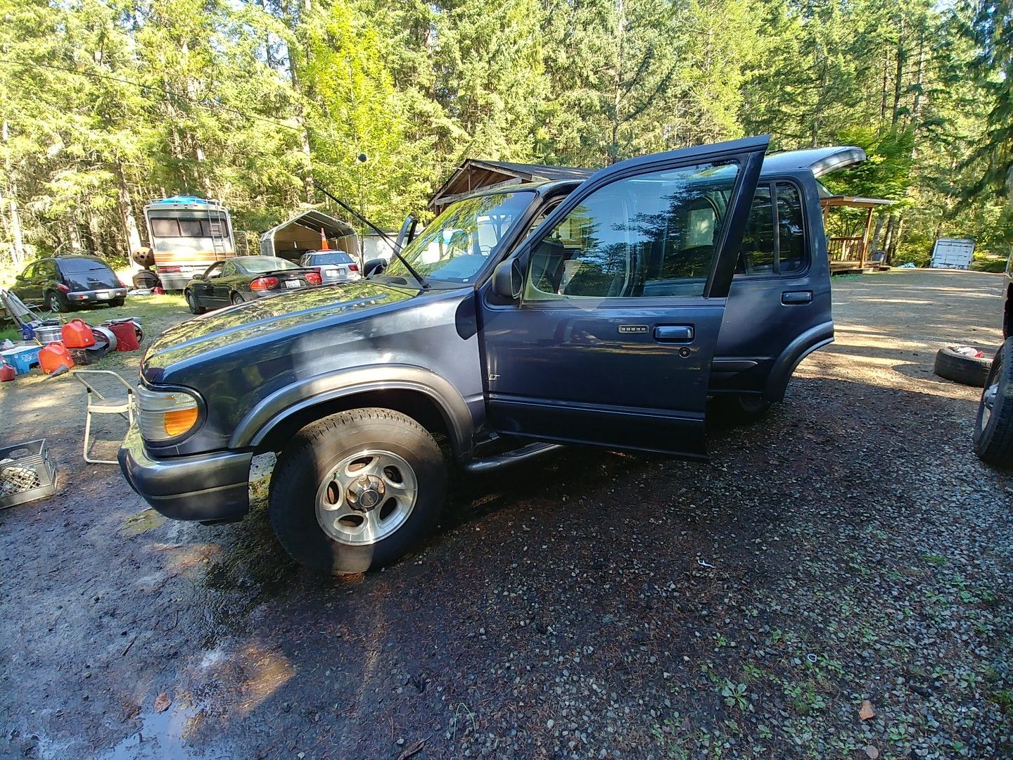 2001 Ford Explorer