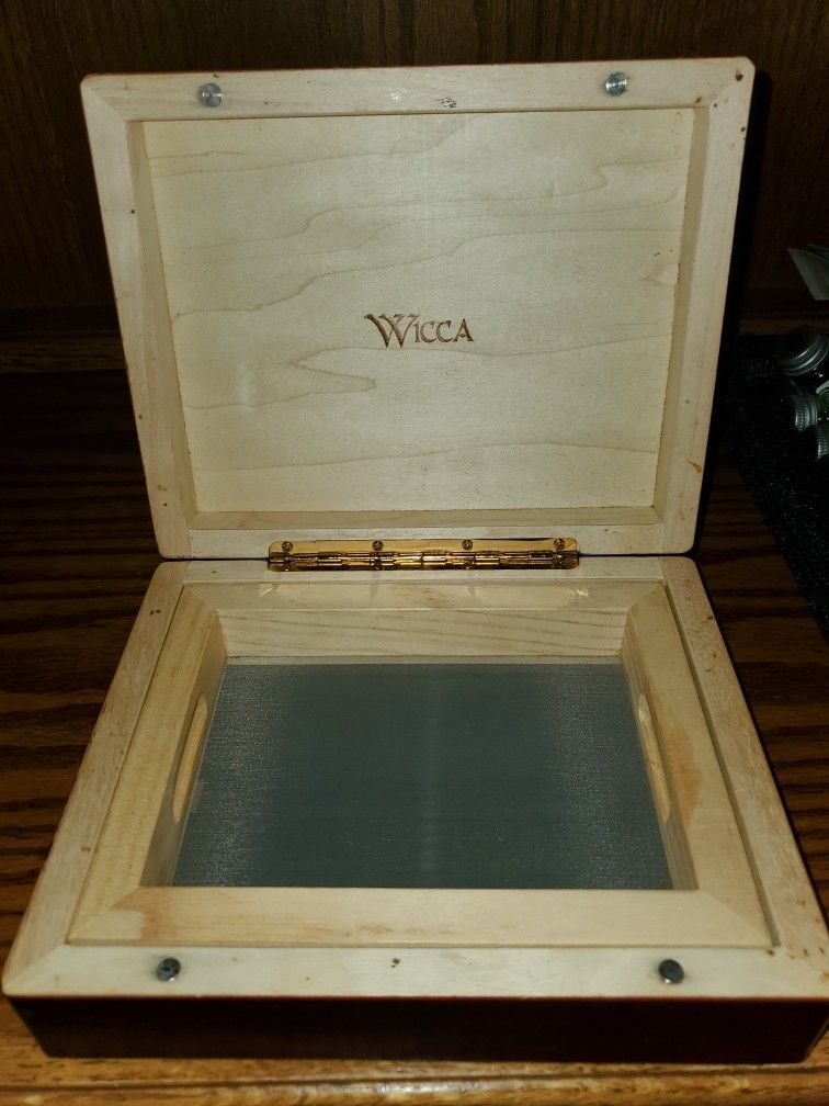 Wicca Kief Box! 