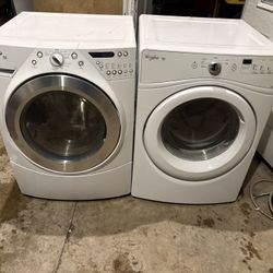 Whirlpool Duet Stackable Washer And Gas Dryer 