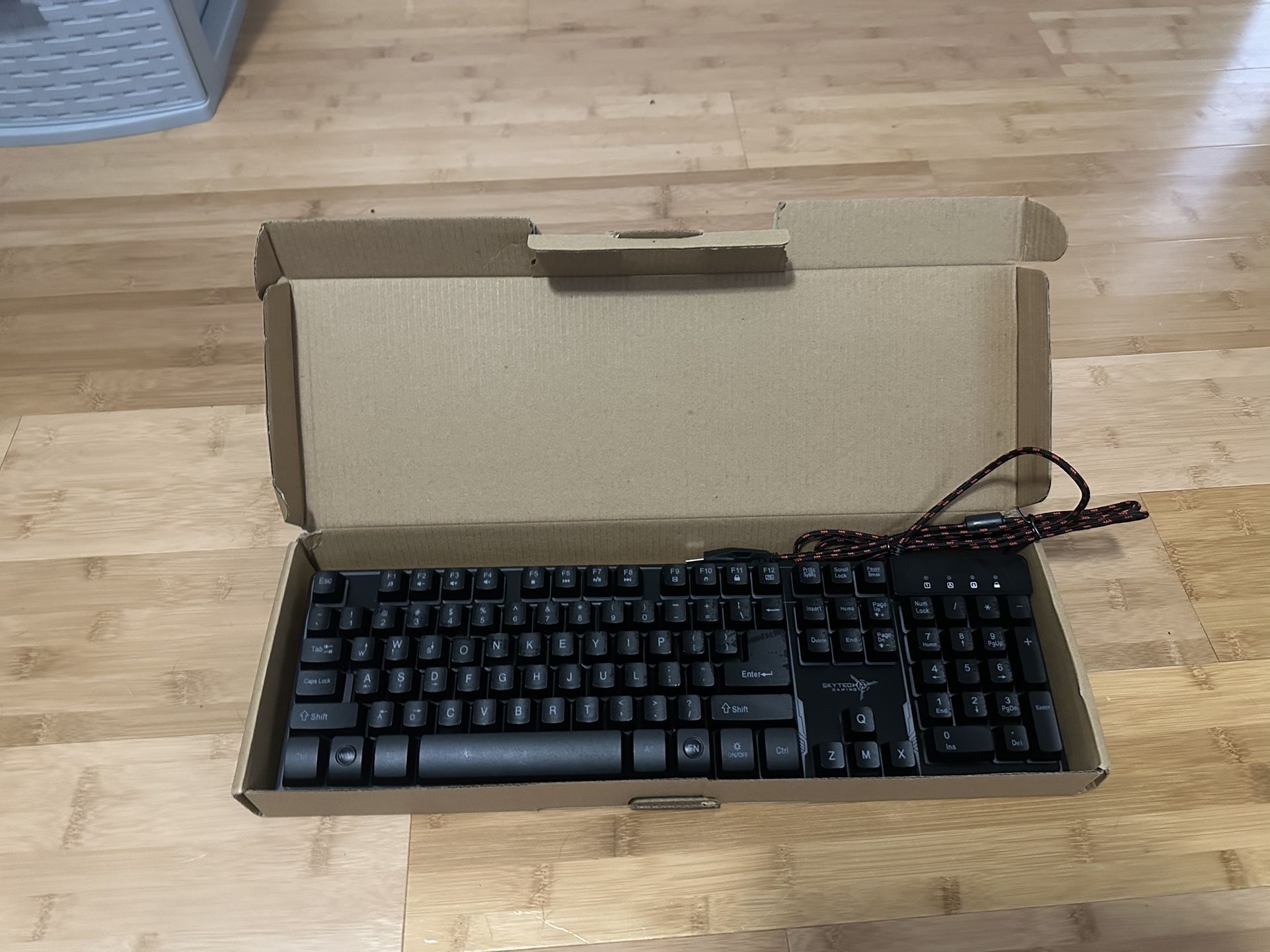 Sky tech Keyboard