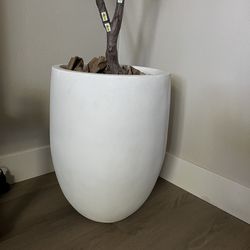 White 21.7” Tall Concrete Planter