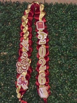 ASU grad lei
