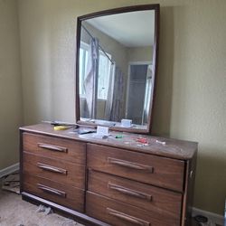 Dresser And Mirror 