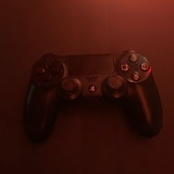 PS4 Controller 