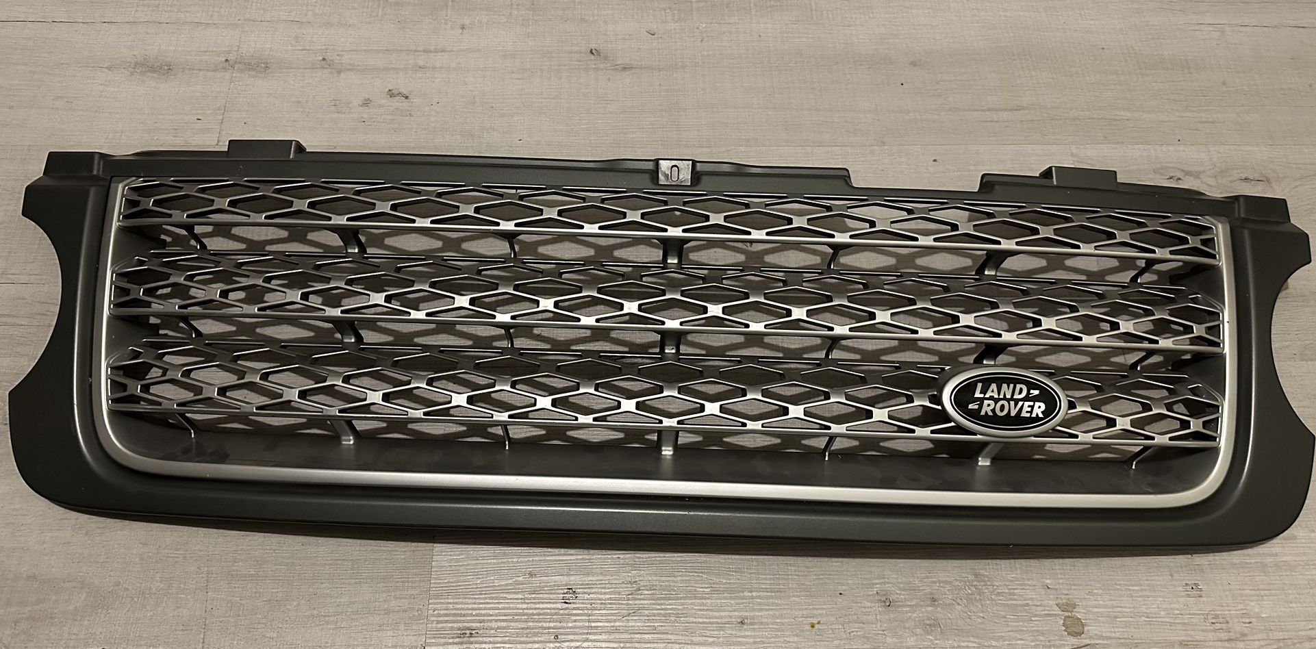 Land Rover L322 Front Grill 2010-2012