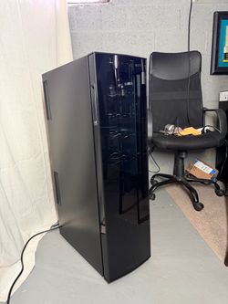 Black Frigidaire Wine Cooler Refrigerator