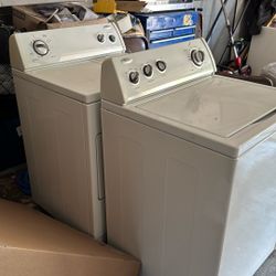 Washing Machine And Dryer , Still Working Good Just Bought New don’t Need It.