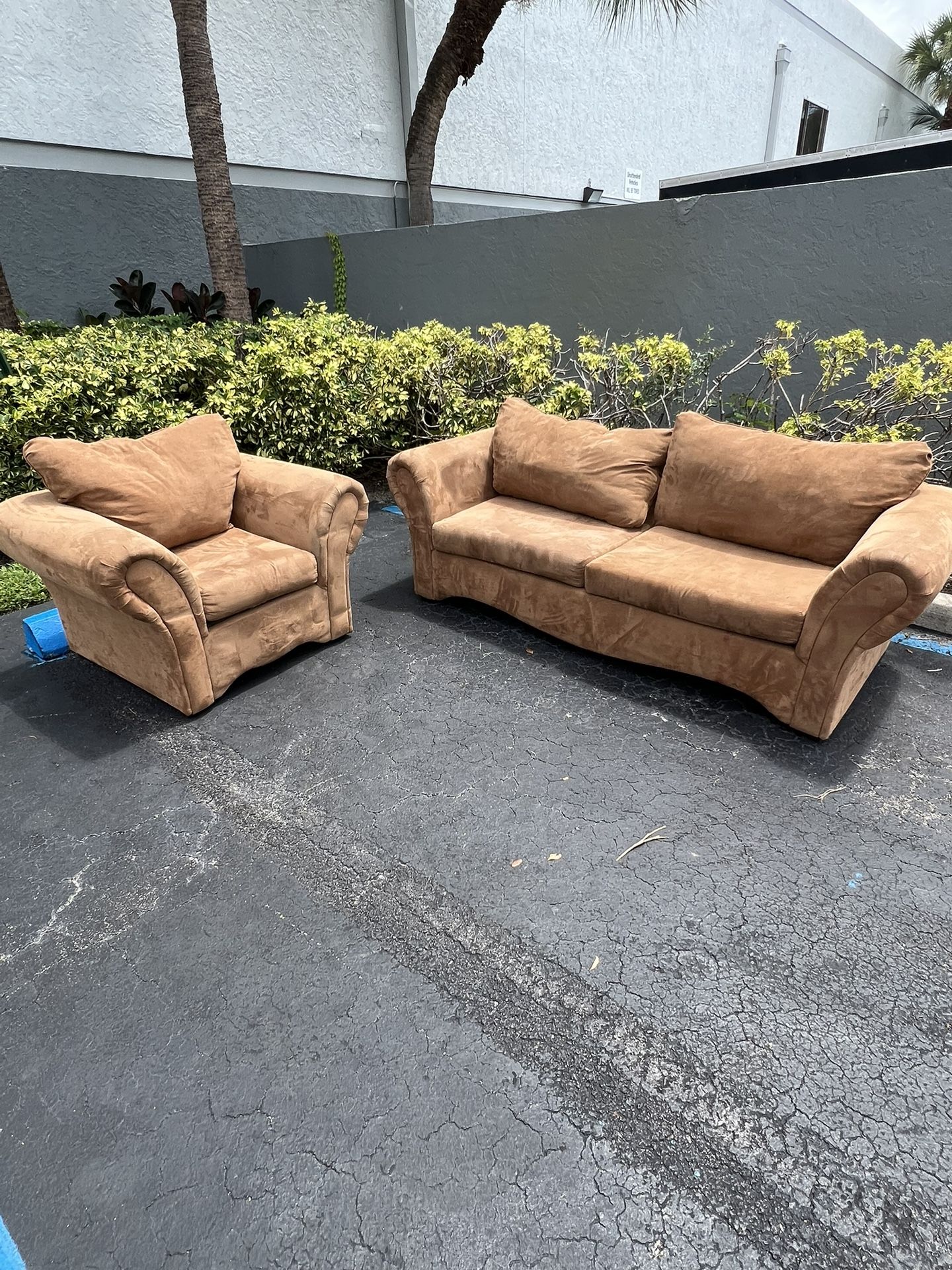 Beautiful Upholstery Fabric Brown Tan Sofa Couch Sectional Living Room Set
