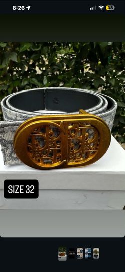 CD BELT WITHGOLD BUCKLE SIZE 32