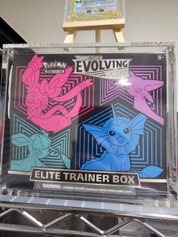 🔥 Pokémon Evolving Skies Elite Trainer Box 🔥