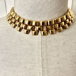 Avon Vintage Gold Tone Collar Necklace 