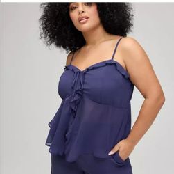 cute plus size top 💙