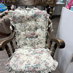 Rocking Chair 
