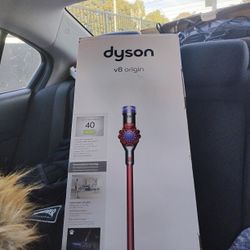 Dyson V8 Origin