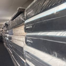 Queen Size Name Brand Mattresses