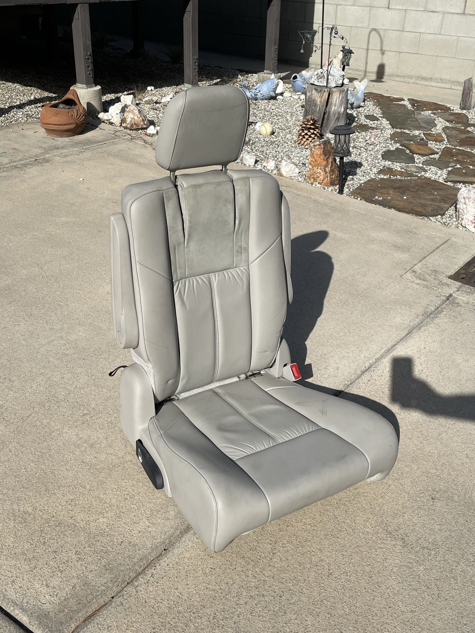 Dodge Caravan Seats for Sale in Redondo Beach, CA OfferUp