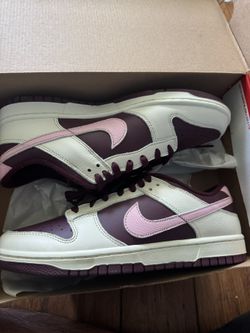 Nike Dunk Low Retro PRM Valentine's Day 10.5 Men’s 