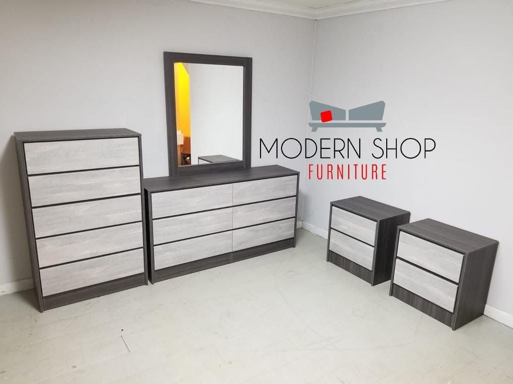 Dresser With Mirror, Chest And Two Nightstands 🌌 Comoda Con Espejo, Gavetero Y Dos Mesitas De Noche 🌌