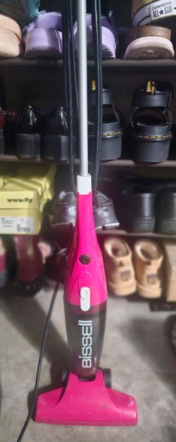 $25 🎀 Bissell 3-in-1 fuchsia vacuum cleaner