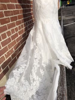 Wedding dress
