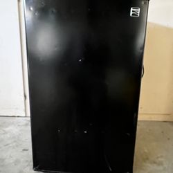 Kenmore mini fridge