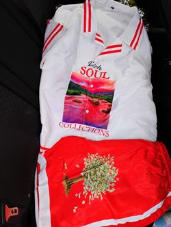 Both size 2x hmu 2 for $100💪🙏🙏💯💥