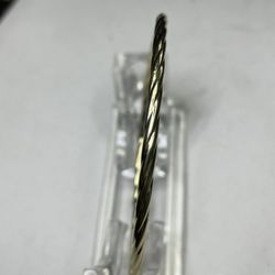 14k Yellow Gold Twist Bangle 