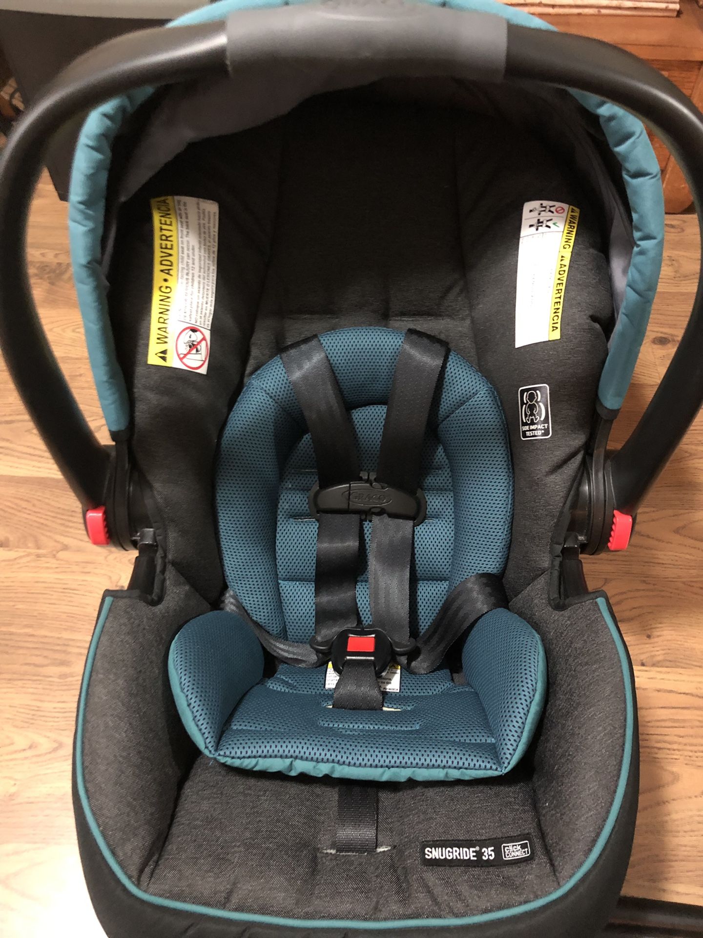 Graco car seat and bases