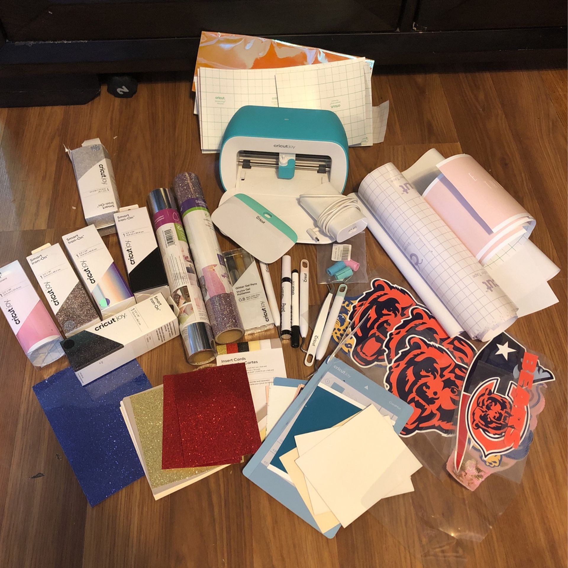 Cricut Machine And Supplies