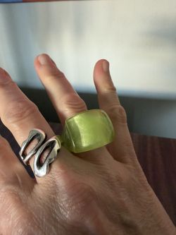 Funky Chunky Molded Resin Vintage Ring