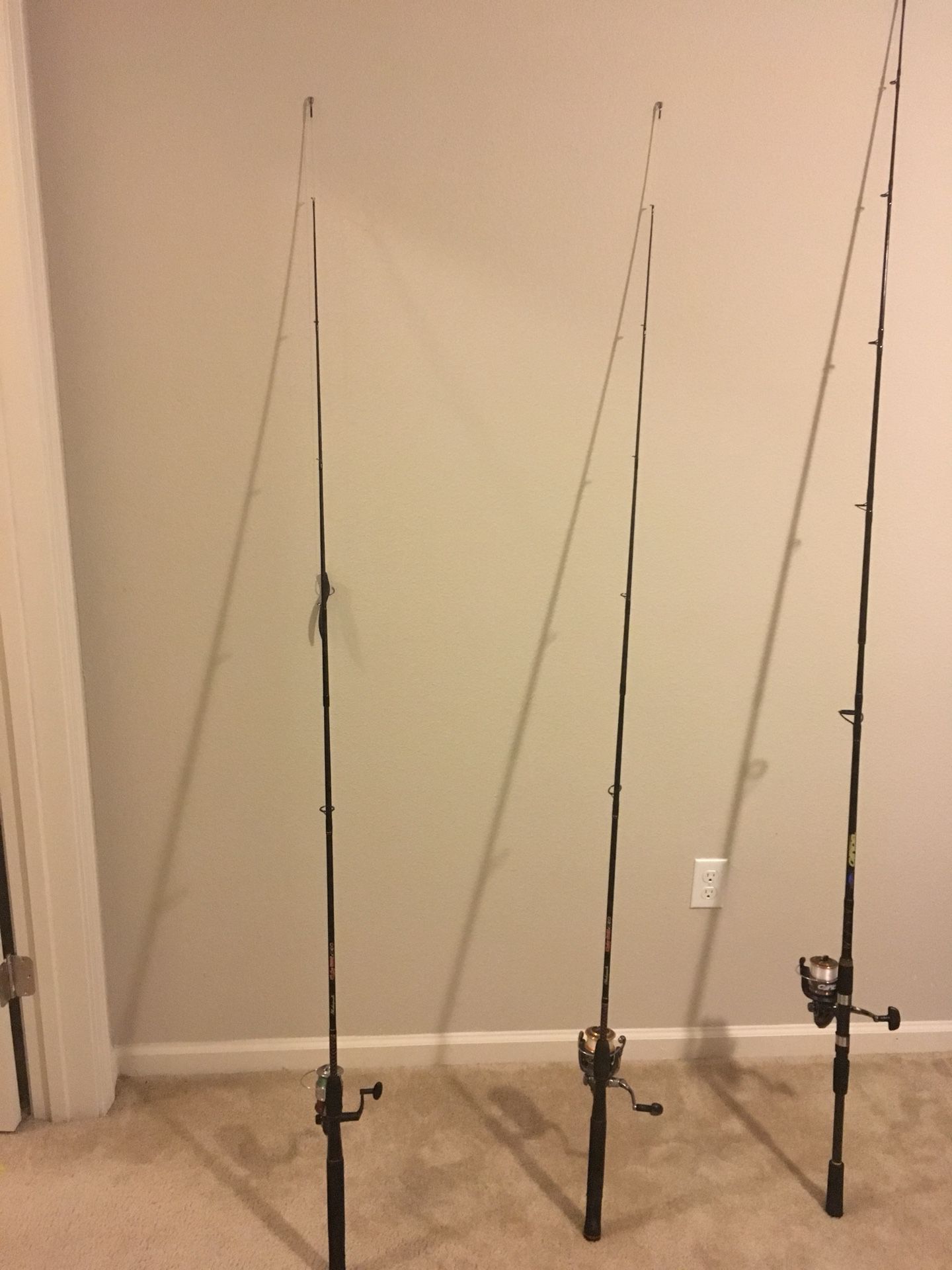 Two ugly sticks fishing rod for sale. Like brand new
