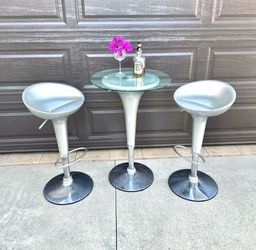 Table and chairs