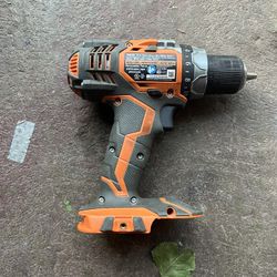 Ridgid R86008 18 Volt Lithium Ion 1/2 In Cordless Compact Drill/driver
