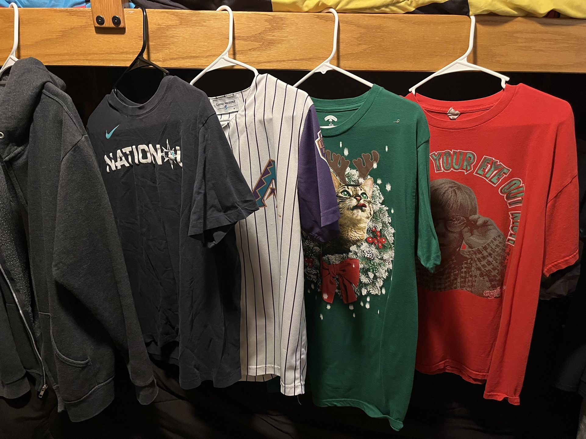 Size Med And Large Mens Clothing