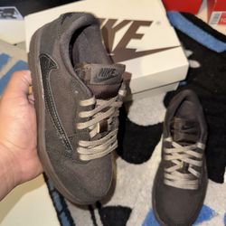 Jordan 1 Travis Scott Velvet Brown 