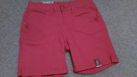 New, girls size 14 slim Arizona shorts