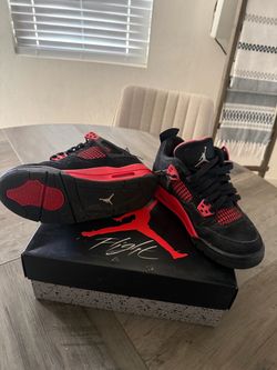 Air Jordan 4 Retro Red Thunder Sneakers