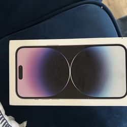 iphone 14 pro Purple 