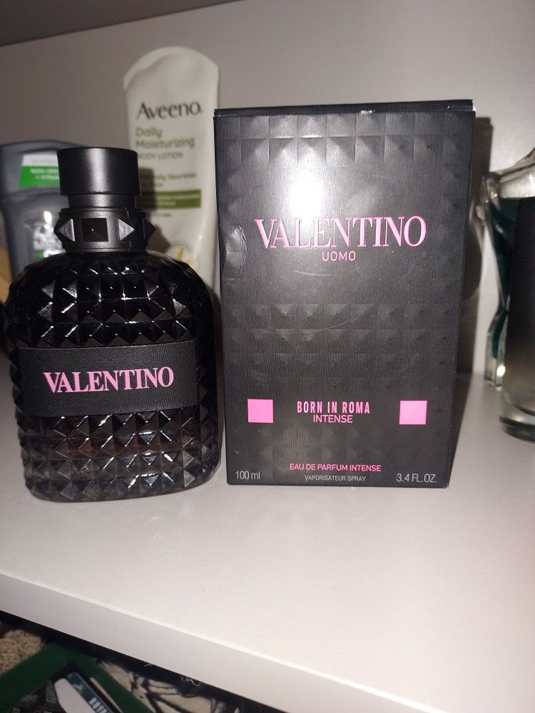 Valentino Born In Roma Intense