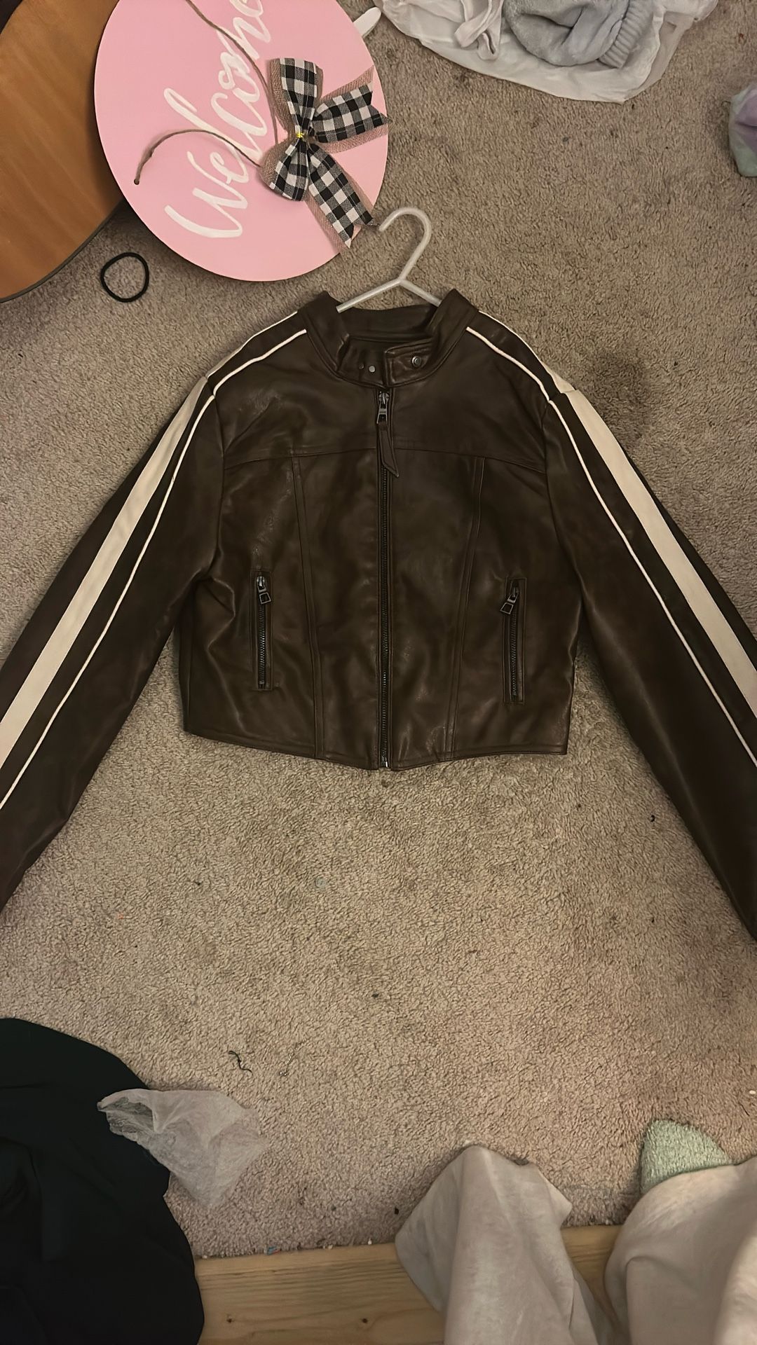 Brown, fitted, women’s leather jacket