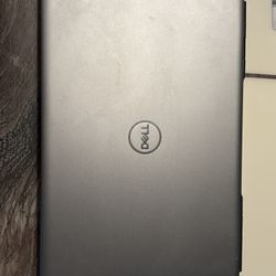 Selling my Dell Precision 7560 Mobile Workstation in excellent working condition. This is a professional-grade laptop built for engineering, design, C