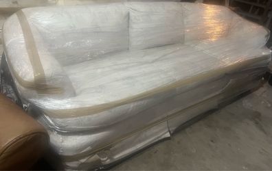 Grand Sofa