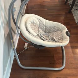 Graco Baby Swing
