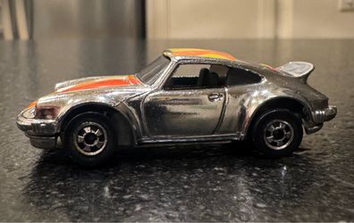 Hot Wheels Porsche P-911 1:64 Diecast Silver Orange/Yellow Stripes Vintage 1974