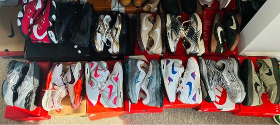 Nike Sneakers 13 pairs