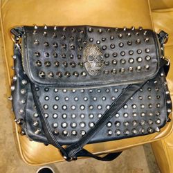 Black Leather Purse With Silver Skull