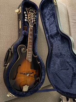 Morgan Monroe Rockytop 8 string Mandolin with Pickup