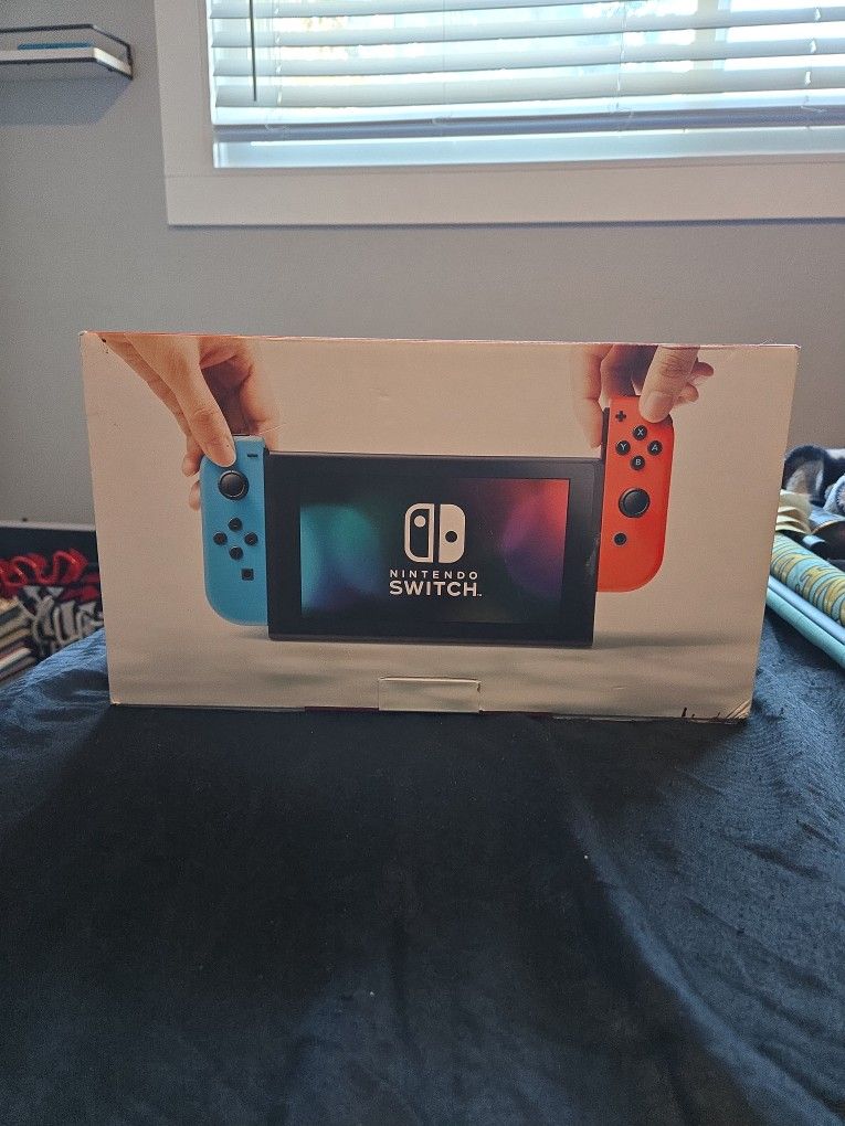 Nintendo Switch Complete W/Box